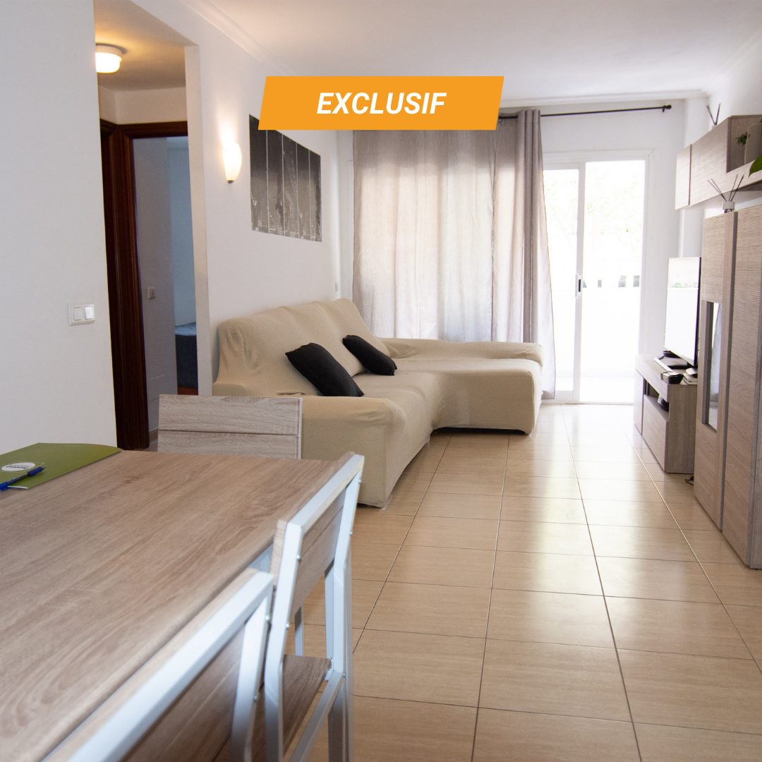 Premier étage avec ascenseur, parking et terrasse à Mahon