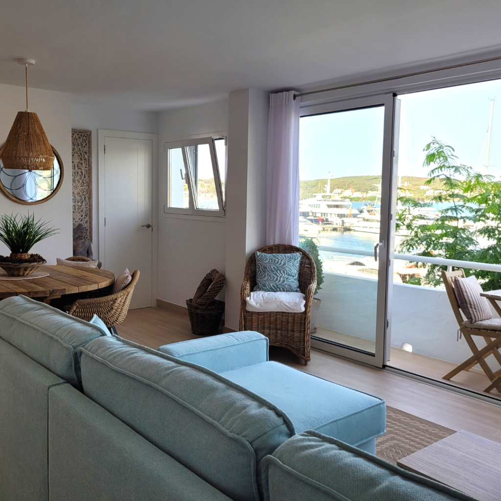 La transformation d'un appartement dans le port de Mahón
