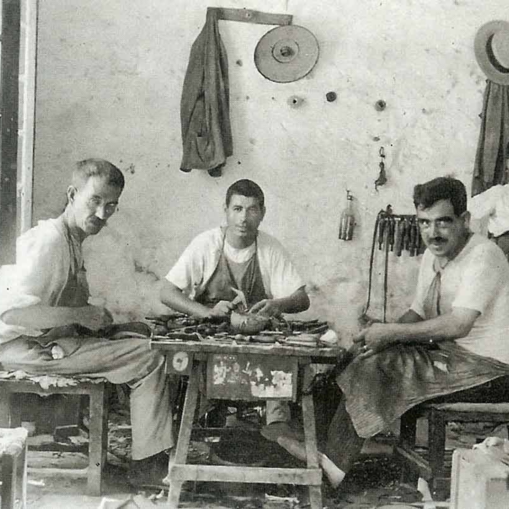 "Sabater" (Cordonnier) traditionel à minorque: