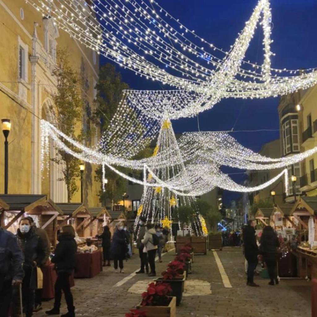 Expérimentez la Magie de Noël à Minorque : Traditions et Célébrations