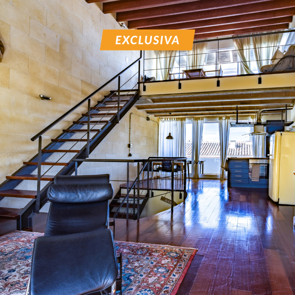 V3248 - Former factory converted into a modern home in Mahón