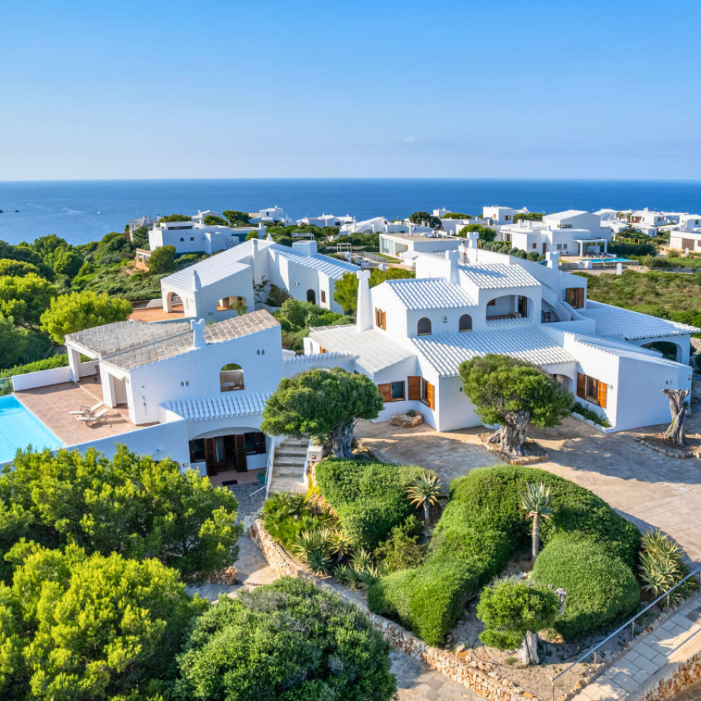 Villas de Luxe en Bord de Mer à Minorque