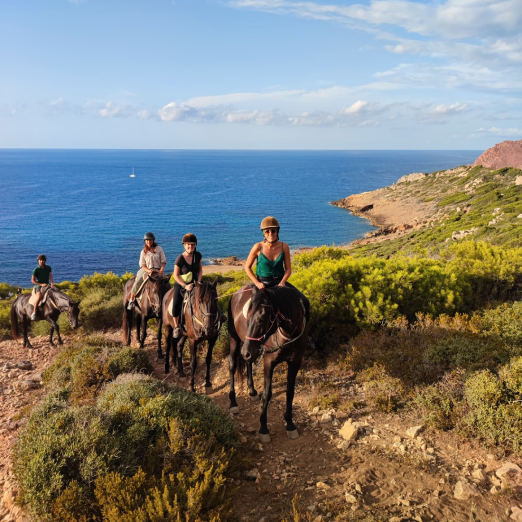 Minorque : Du soleil et des plages au tourisme actif et durable