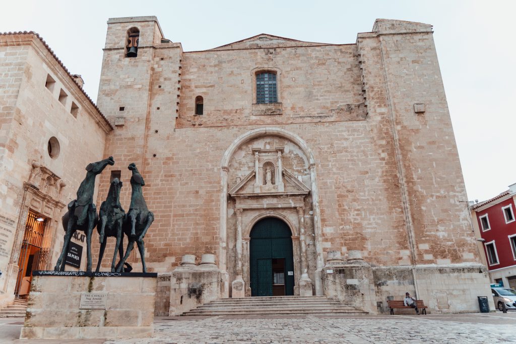5 actividades imprescindibles si visitas Menorca en verano