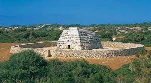 Sa Naveta des Tudons