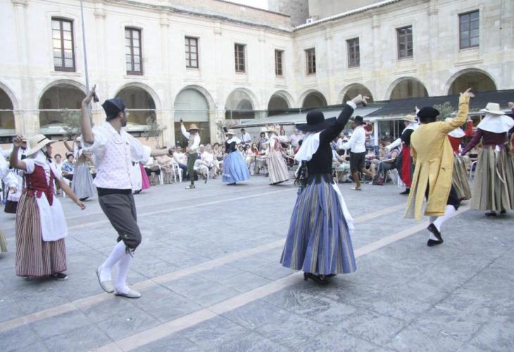 Bailes típicos