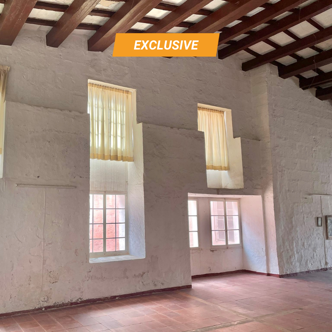 Exclusive potential townhouse in the historic center of Ciutadella Es Born