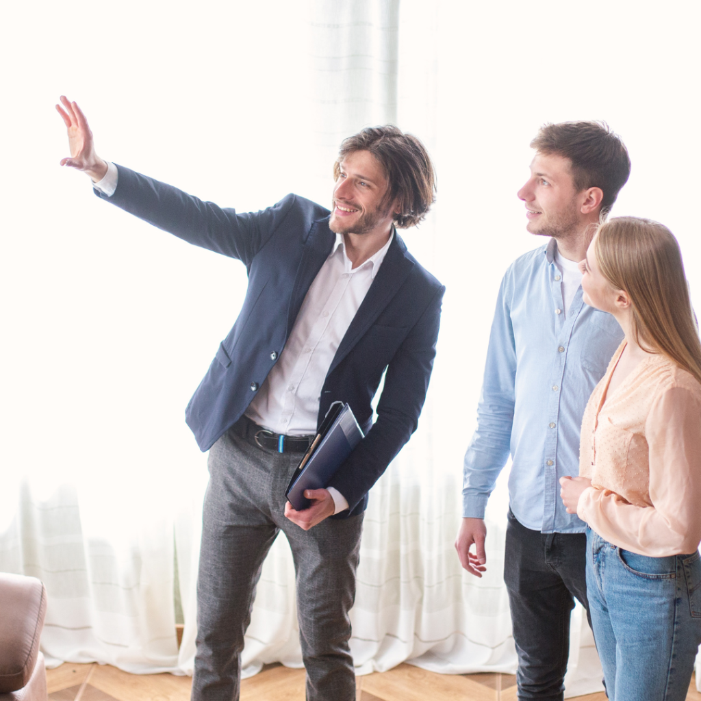 Razones para vender tu casa a través de un agente inmobiliario